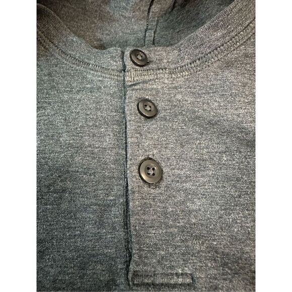 Lululemon Men’s Long Sleeve Henley Mineral Blue / True Navy - Small - Picture 6 of 7